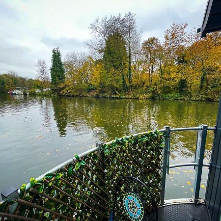 Lady Florence, Maidstone A Unique River Boat With Castle Views Apartment ภายนอก รูปภาพ